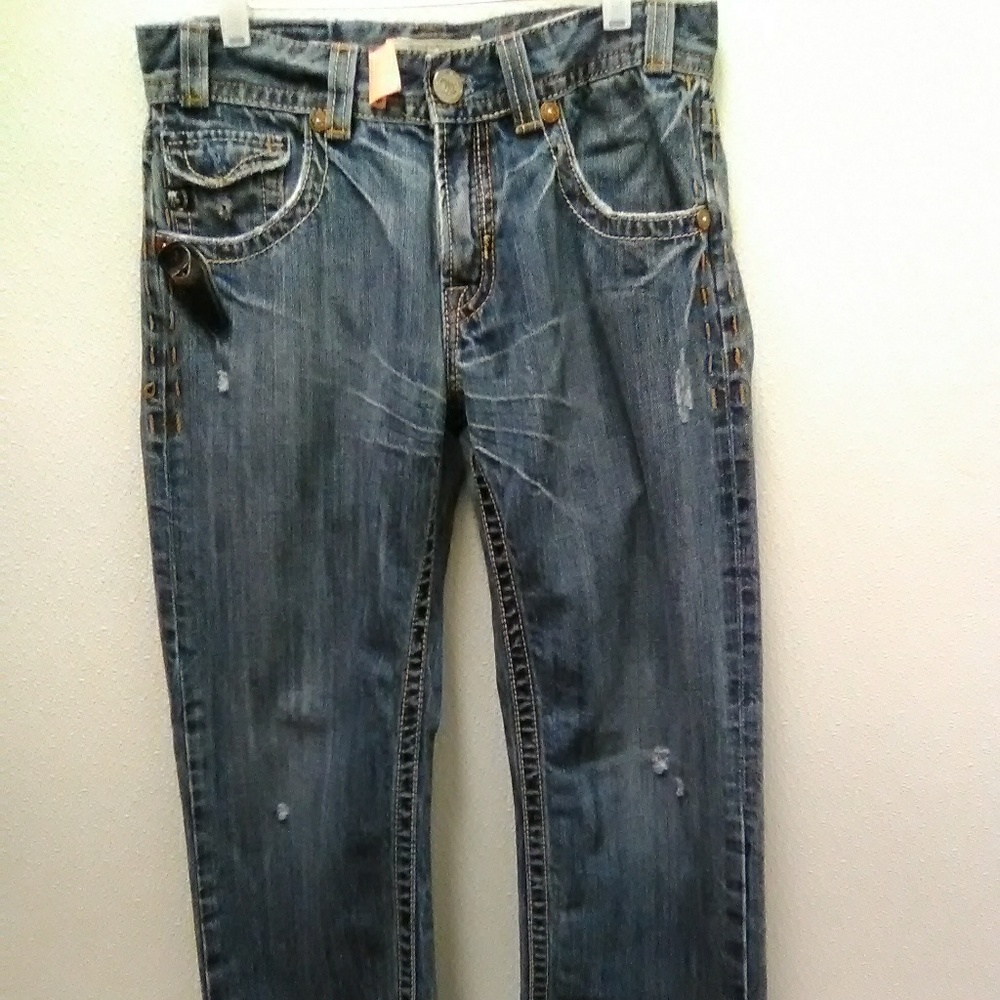 Mek distressed jeans